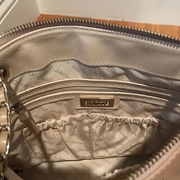DKNY Leather shoulder and cross body bag - Picture 3 of 3